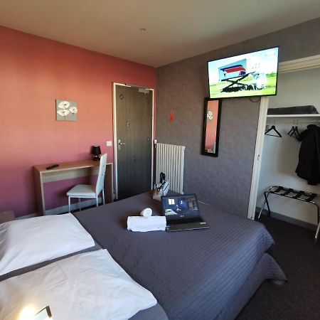 La Vieille Ferme Hotel Les Ancizes-Comps Luaran gambar