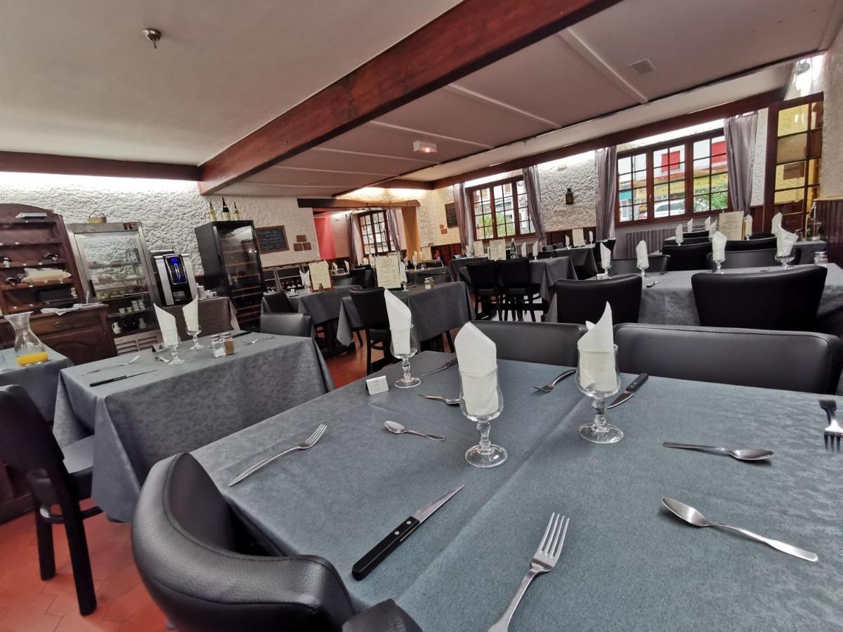 La Vieille Ferme Hotel Les Ancizes-Comps Luaran gambar