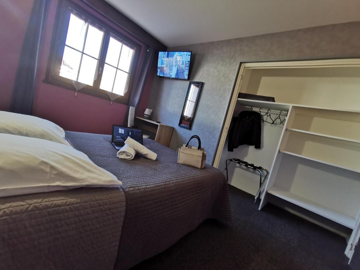 La Vieille Ferme Hotel Les Ancizes-Comps Luaran gambar